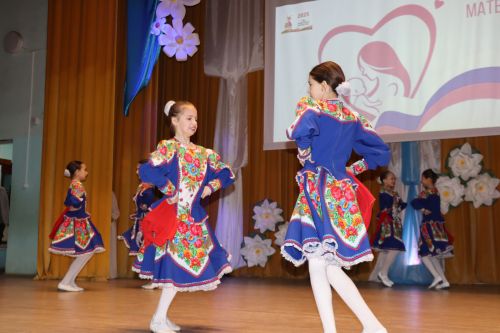 Сила материнской любви: в Дрожжановском районе чествовали матерей участников СВО