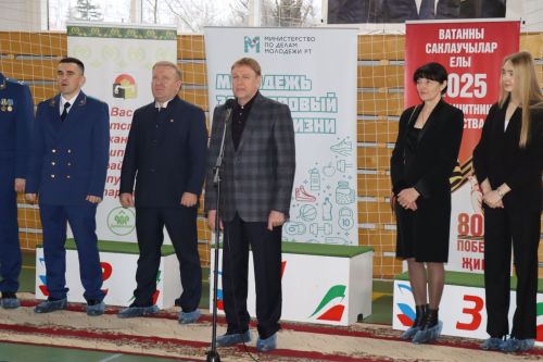 В Дрожжановском районе РТ прошел турнир по «Корэш» памяти Сайфихана Нафиева