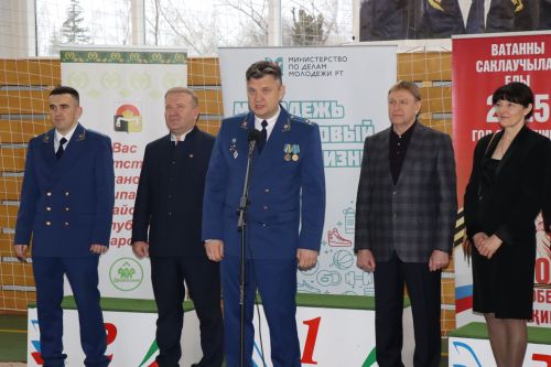В Дрожжановском районе РТ прошел турнир по «Корэш» памяти Сайфихана Нафиева