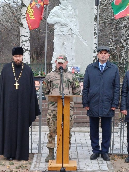 В селе Дуваново Дрожжановского района РТ открыли монумент воинам — участникам специальной военной операции