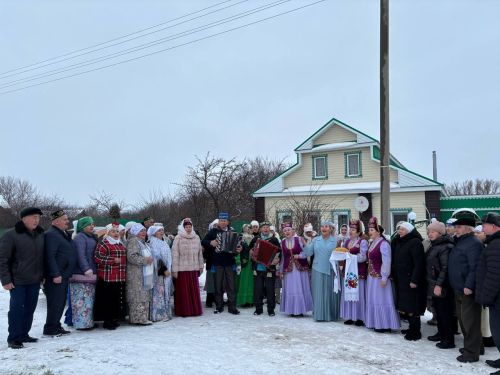 В Дрожжановском районе прошел праздник гусиного пера с участием активстов организации татарских женщин «Ак калфак»