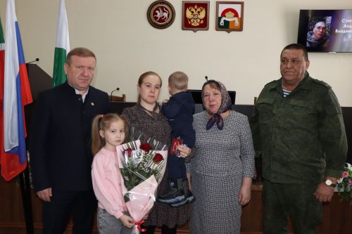 Махсус хәрби операциядә һәлак булган ике чүпрәлеле «Батырлык» орденына лаек булды