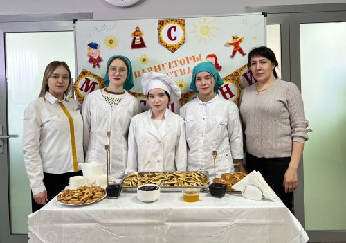 Студенты техникума отраслевых технологий Дрожжановского района РТ провели празднование Масленицы