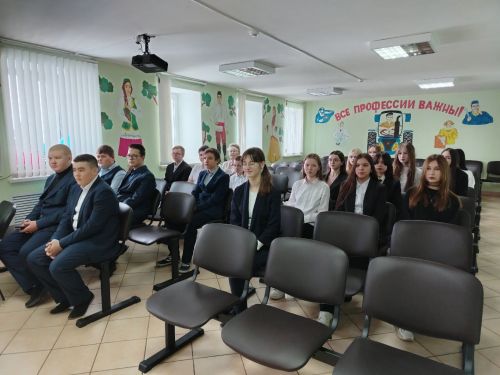 Учащиеся Большанагаткинской школы познакомились с возможностями Дрожжановского техникума отраслевых технологий
