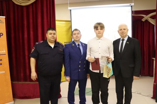 Торжественное вручение паспортов юным гражданам России в Дрожжановском районе