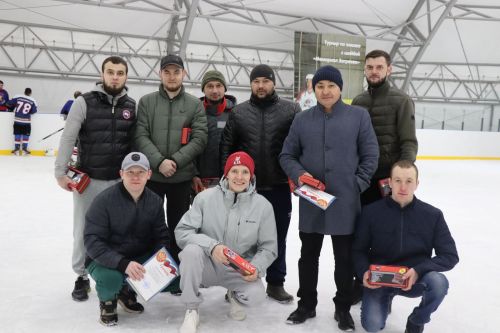 В Дрожжаном определены победители Чемпионата по хоккею среди организаций и учреждений