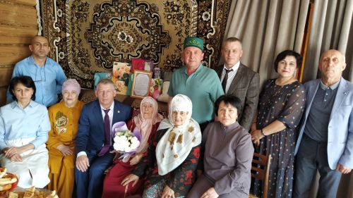 Хания Рахматуллова из Старое Дрожжаное отметила 90-летний юбилей