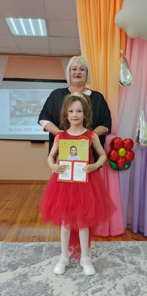 В добрый путь!: В «Стародрожжановском детском саду № 1 „Солнышко“ прошел трогательный выпускной