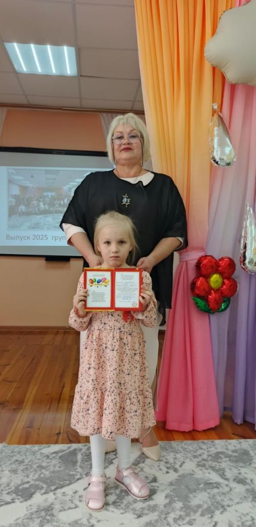 В добрый путь!: В «Стародрожжановском детском саду № 1 „Солнышко“ прошел трогательный выпускной