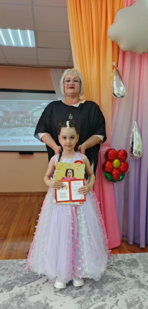 В добрый путь!: В «Стародрожжановском детском саду № 1 „Солнышко“ прошел трогательный выпускной