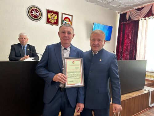 На деловом понедельнике состоялось вручение наград представителям бизнеса Дрожжановского района РТ