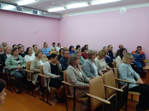 В школах Дрожжановского района РТ автоинспектора и инспекторы ПДН проводят встречи с учащимися