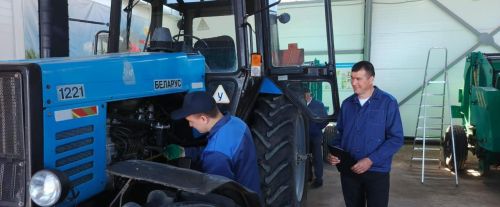 Студенты Дрожжановского техникума отраслевых технологий проходят демонстрационный экзамен