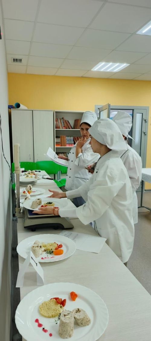 Студенты Дрожжановского техникума отраслевых технологий проходят демонстрационный экзамен