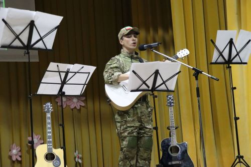 «Песни военных лет» прозвучали в районном Доме культуры в честь 80-летия Победы