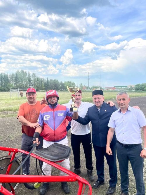 Делегация Дрожжановского района ярко выступила на Сабантуе в Чувашии