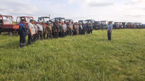 В сельских поселениях Дрожжановского района РТ трактора индивидуальных владельцев прошли техосмотры