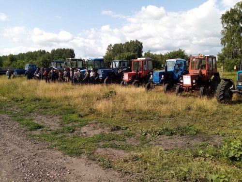 В сельских поселениях Дрожжановского района РТ трактора индивидуальных владельцев прошли техосмотры