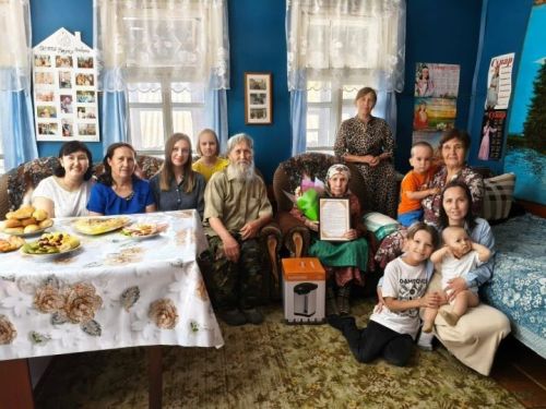 Ултӑ ача, колхоз тата тулли пӗр тапхӑр