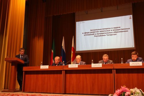 В Дрожжановском районе главы поселений обсудили актуальные вопросы местного самоуправления