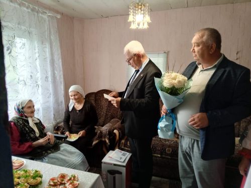 Жительница села Алешкин-Саплык Дрожжановского района РТ отметила 95-летний юбилей