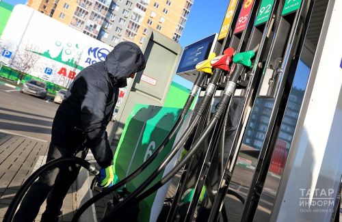В Татарстане запретят продавать бензин несовершеннолетним без прав