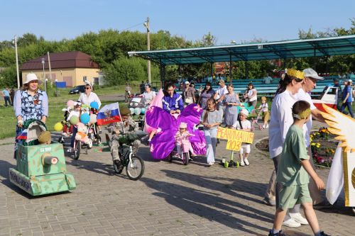 Ҫемьесене пӗрлештерекен уяв