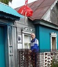 Красное Знамя Победы в память о солдате Анании Казакове: патриотическая акция прошла в Дрожжановском районе