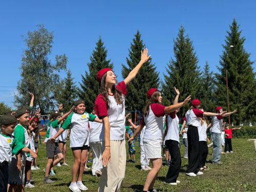 В селе Большая Акса Дрожжановского района стартовала смена «Ура, авылга!»