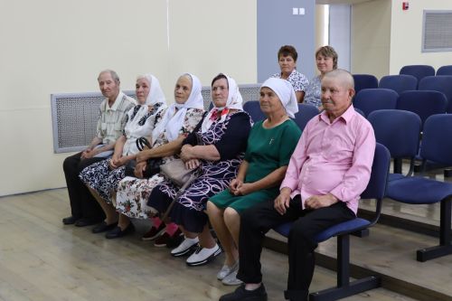 Золотые юбилеи любви: в Алёшкин-Саплыке чествовали пары, прожившие вместе полвека
