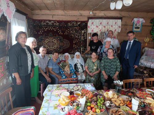 Жительница села Старое Шаймурзино Минзиган Халилова рано осталась сиротой