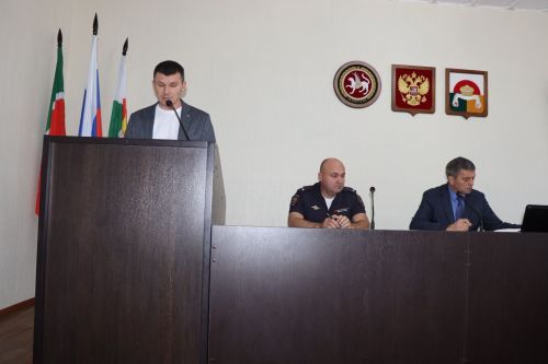 В Дрожжановском районе РТ состоялось расширенное заседание комиссии по БДД