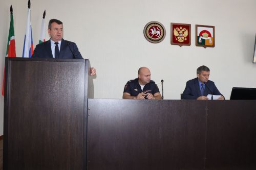 В Дрожжановском районе РТ состоялось расширенное заседание комиссии по БДД