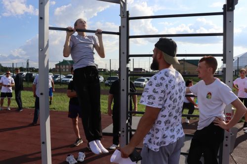 ГТО в действии: жители района проверили силу и выносливость на спортивном фестивале
