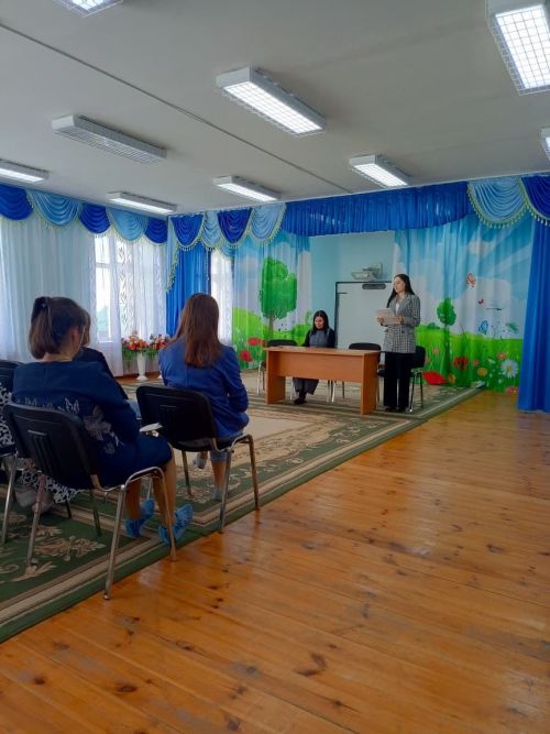 В детском саду «Сказка» Дрожжановского района РТ специалист БДД провела встречу с родителями воспитанников