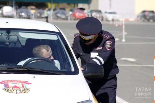 Автоэксперт предупредил об опасности продажи машины без снятия с учета