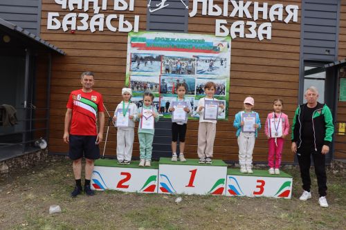 «Тутарстан кросӗ» республикӑри массӑллӑ ӑмӑртусене 2004 ҫултанпа ирттереҫҫӗ