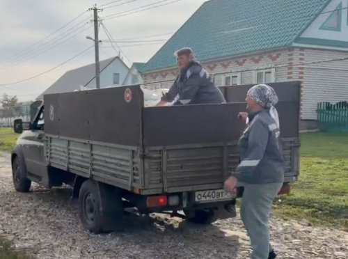 В селе Малая Цильна Дрожжановского района вручили подарки ко Дню пожилых людей