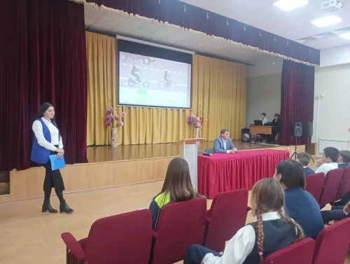 Дорога не прощает ошибок: в Стародрожжановской СОШ № 1 прошёл инструктаж по ПДД