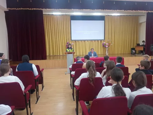 Дорога не прощает ошибок: в Стародрожжановской СОШ № 1 прошёл инструктаж по ПДД