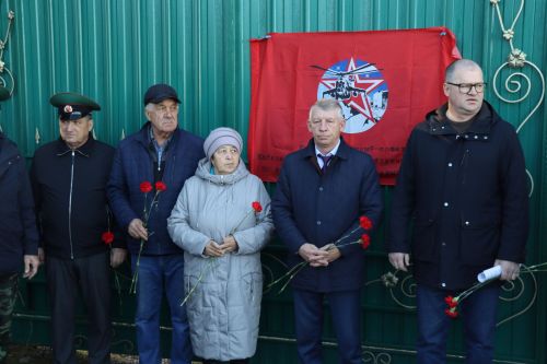 В Дрожжановском районе увековечили память участника СВО Ильнура Яфизова