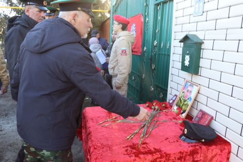В Дрожжановском районе увековечили память участника СВО Ильнура Яфизова
