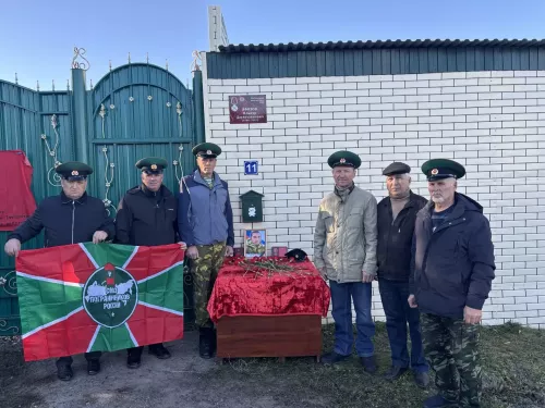 В Дрожжановском районе увековечили память участника СВО Ильнура Яфизова