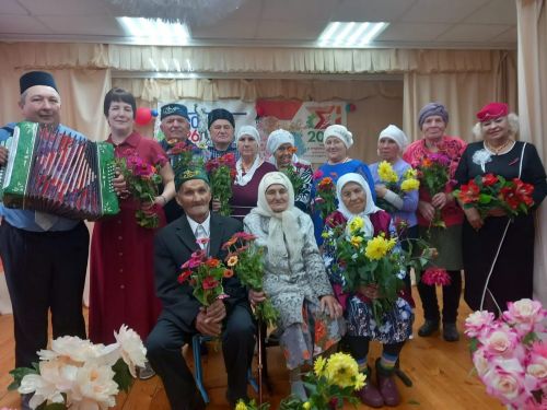 В Новокакерлинском доме культуры Дрожжановского района для пожилых организовали праздник