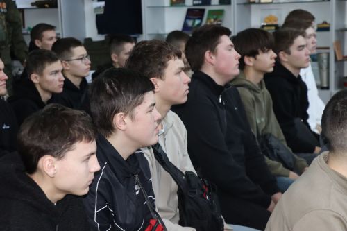 В Дрожжановском районе  прошла встреча с участником СВО, который прибыл в краткосрочный отпуск