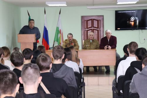 В техникуме Дрожжановского района прошла встреча с ветеранами боевых действий