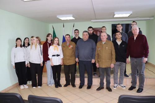 В техникуме Дрожжановского района прошла встреча с ветеранами боевых действий