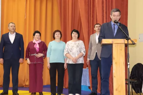 50 дрожжановских борцов вышли на ковер в память мастера спорта Фарита Азизова