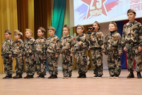 Ко Дню Защитника Отечества в Дрожжановском районе состоялся праздничный концерт