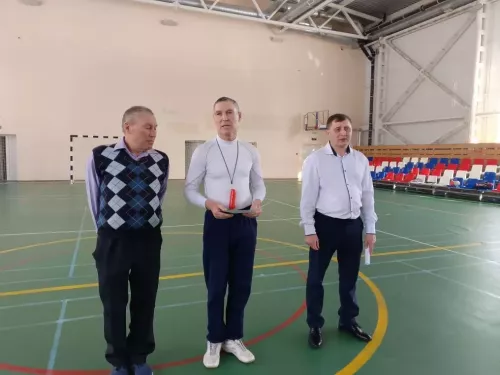 Пять школьных команд сразились за победу в футбольной лиге Дрожжановского района